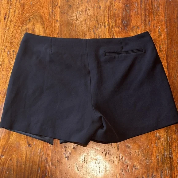 NWOT Size M - Zara Basic Collection Skort - Picture 5 of 8